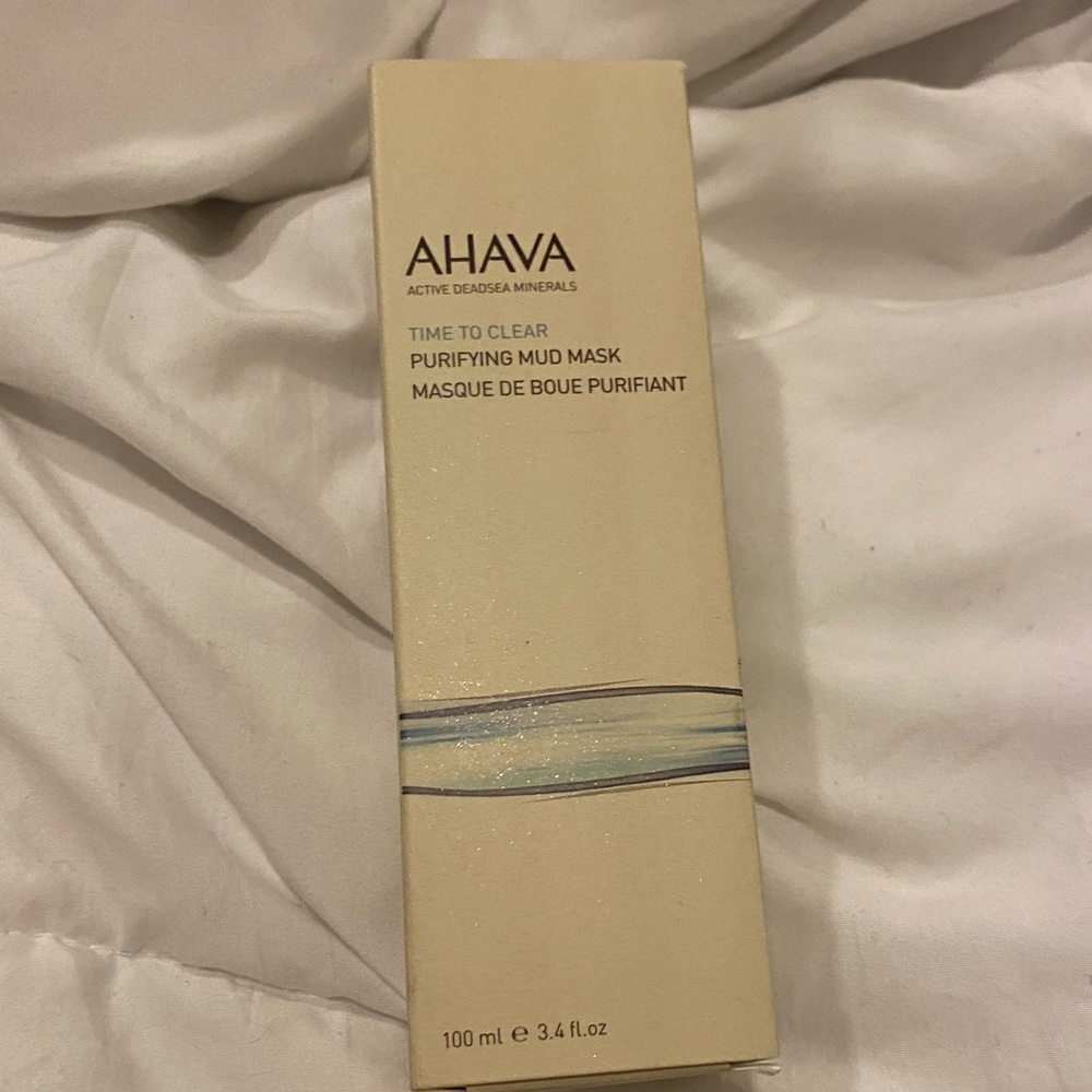 Ahava face mask